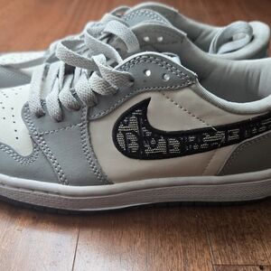 Nike Dior Jordan Sneakers sz 6